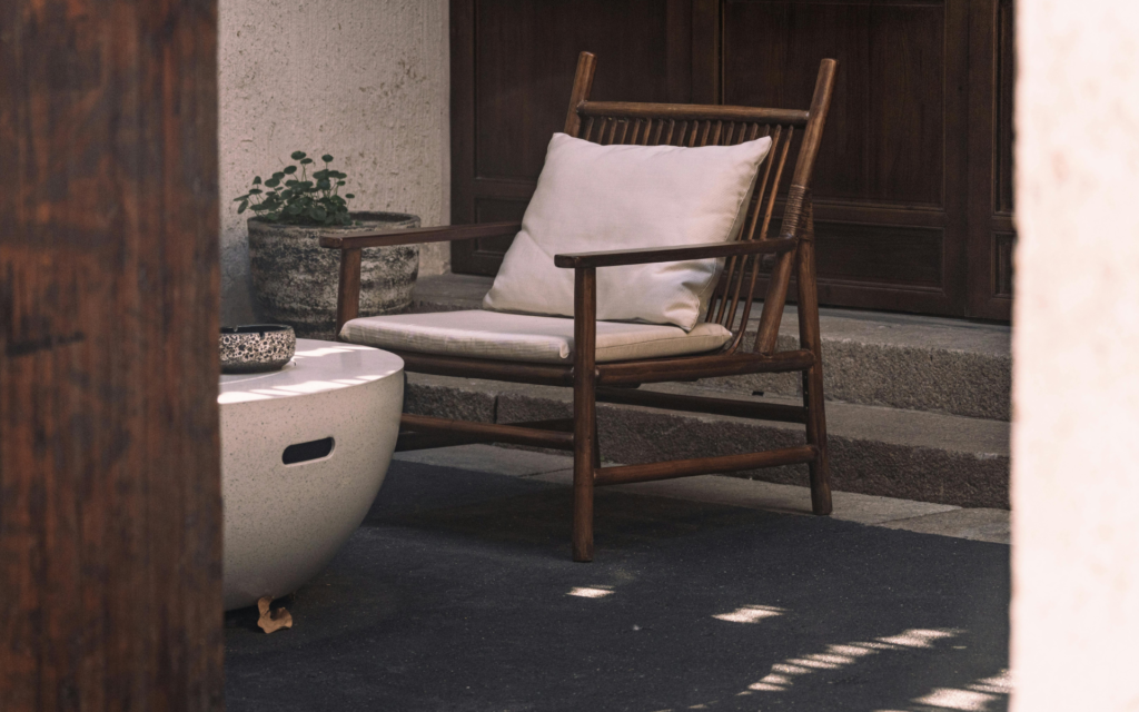 瞑想するための椅子